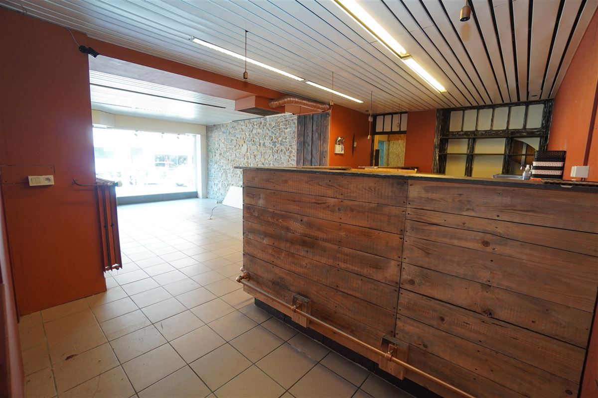 Remouchamps - à vendre - Rez commercial et duplex