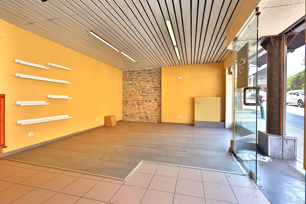 Remouchamps - à vendre - Rez commercial et duplex