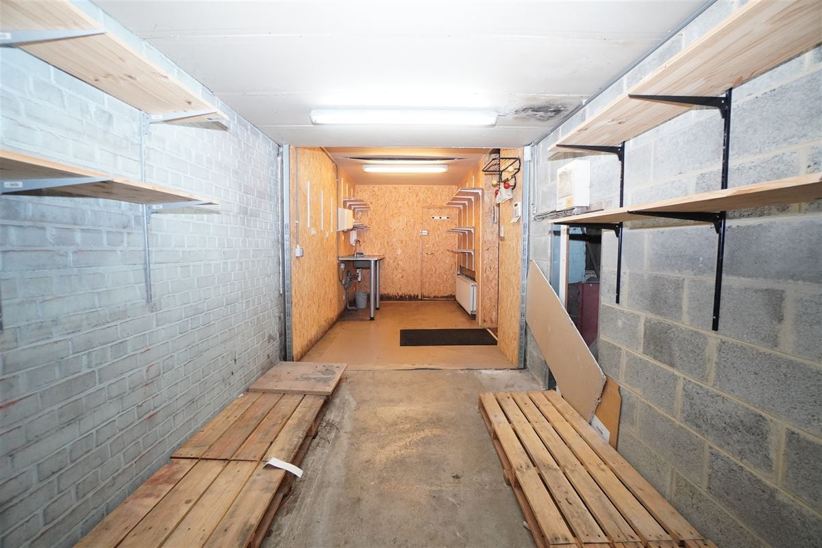 Remouchamps - à vendre - Rez commercial et duplex