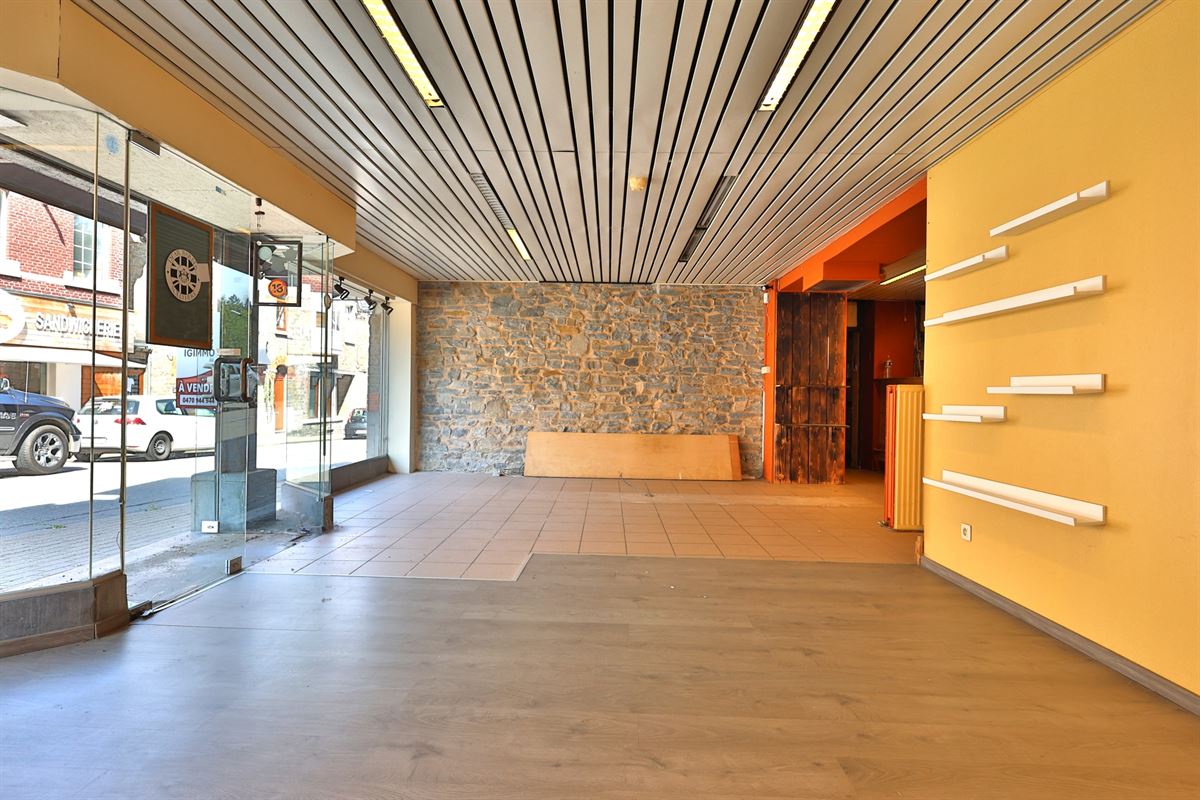 Remouchamps - à vendre - Rez commercial et duplex