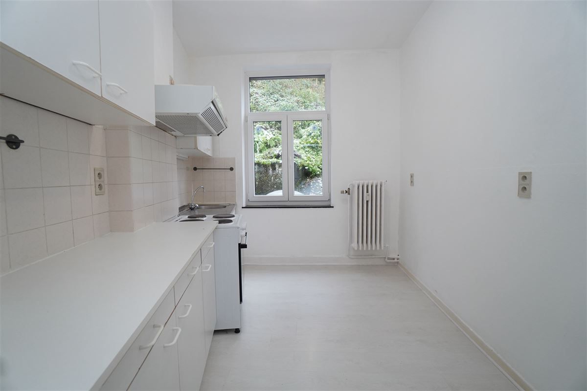 Remouchamps - Á Louer - Appartement deux chambres