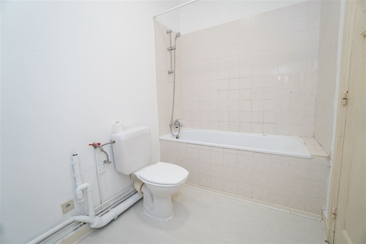 Remouchamps - Á Louer - Appartement deux chambres