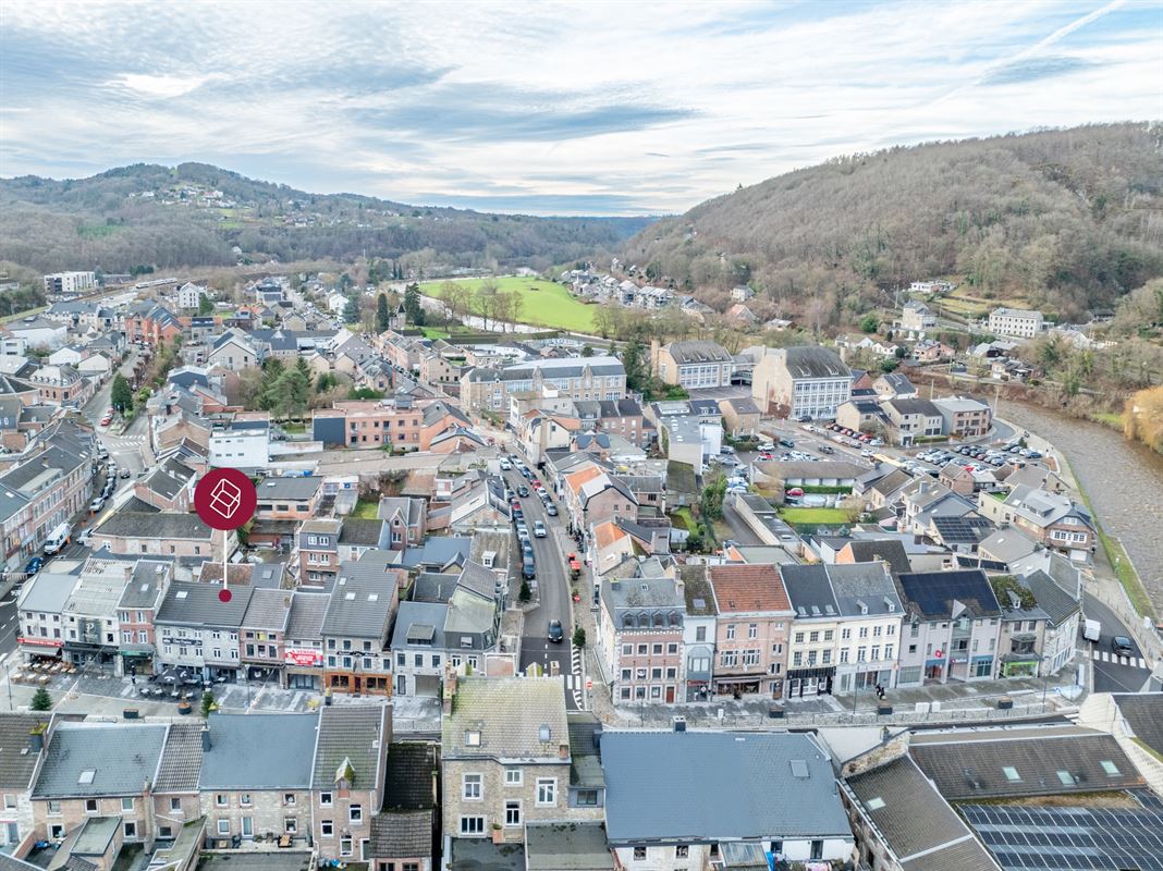 Aywaille-centre - Immeuble rénové à usage commercial/professionnel