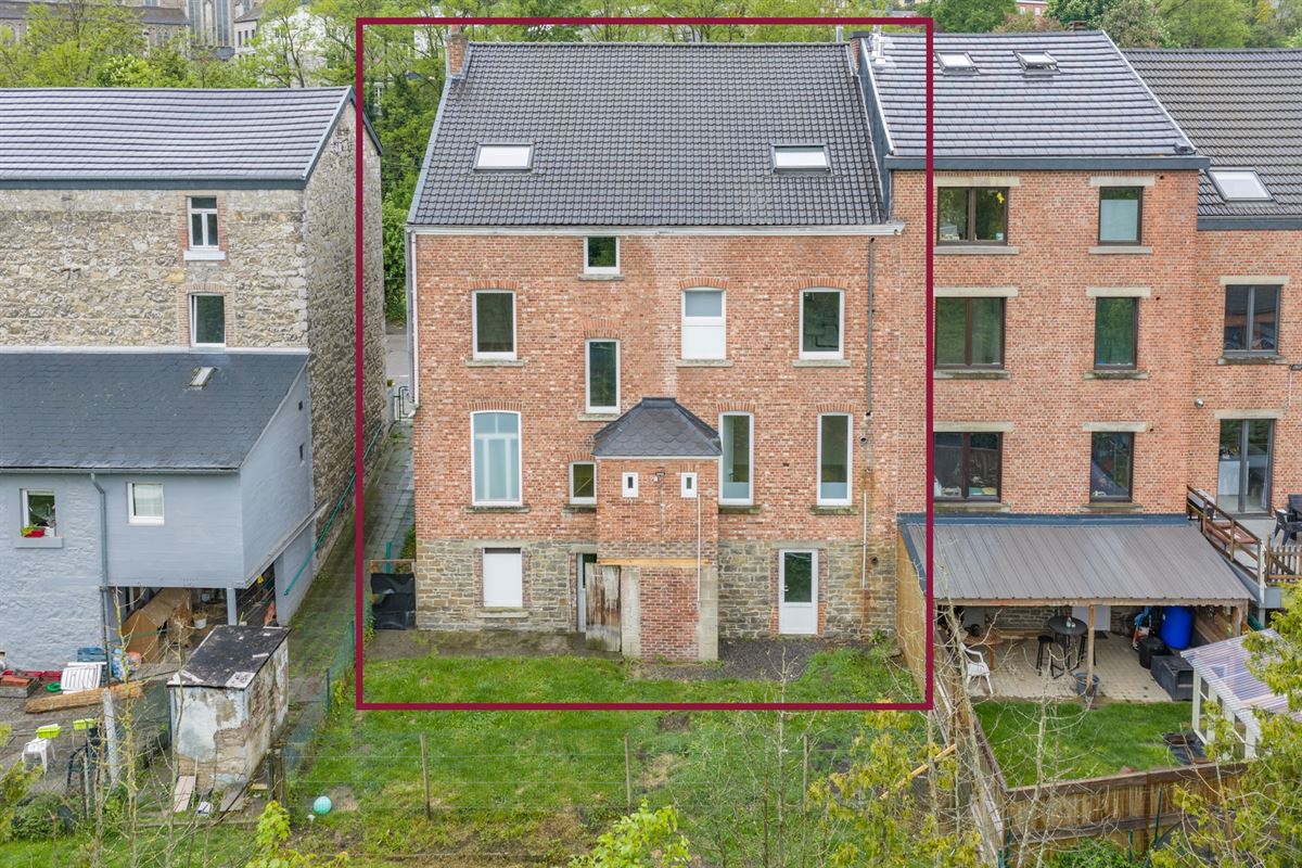 Hamoir - à vendre -Rez commercial et duplex avec jardin