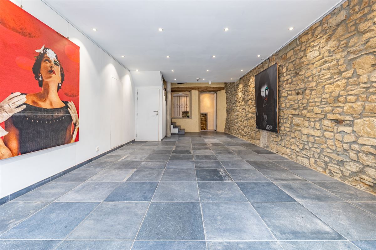 Aywaille-centre - à vendre - Immeuble rénové à usage commercial/professionnel