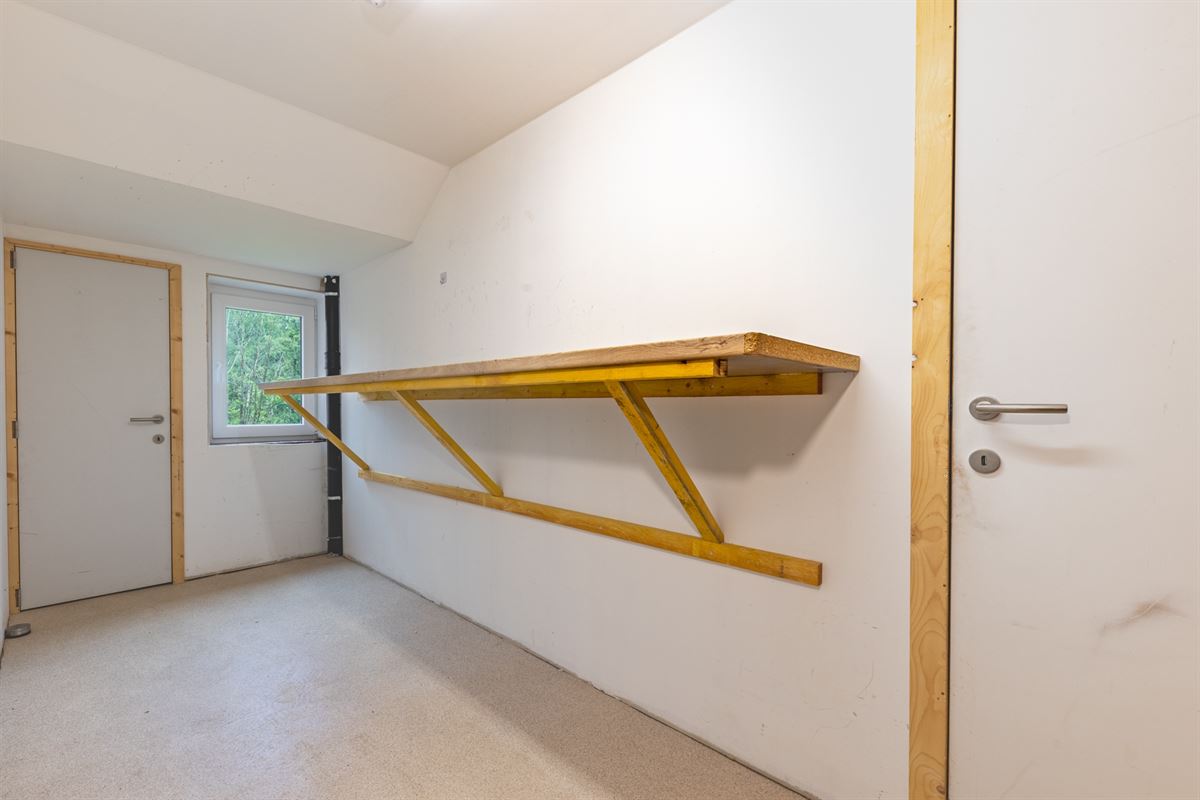 Hamoir - à vendre -Rez commercial et duplex avec jardin