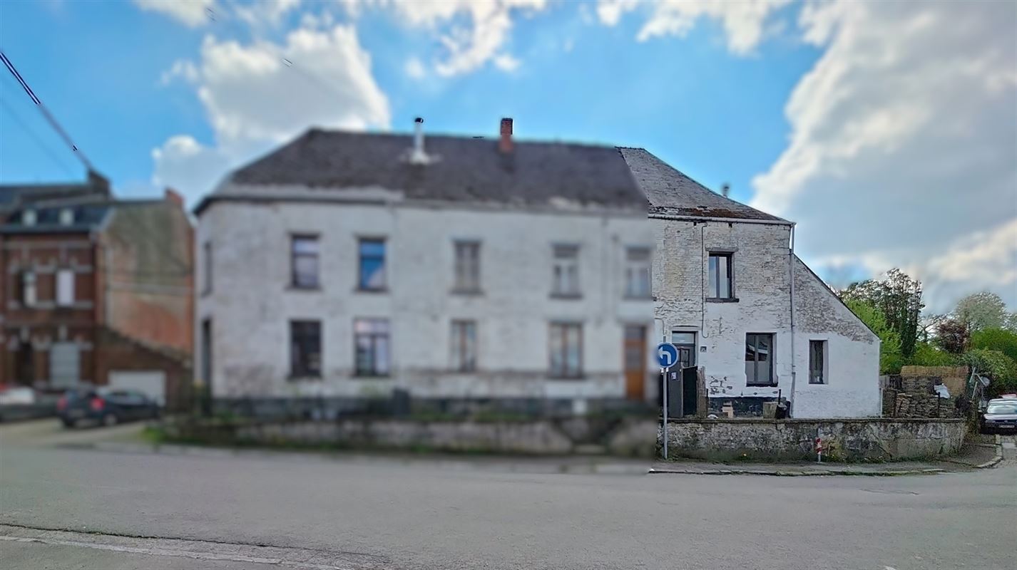 Maison 3 façades avec jardin à rénover complètement 