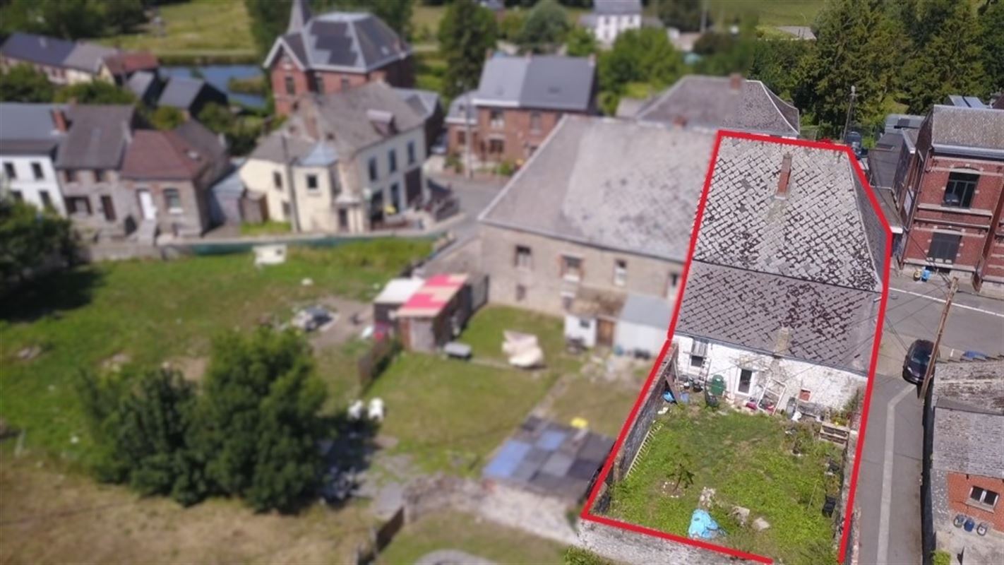 Maison 3 façades partiellement rénovée avec jardin