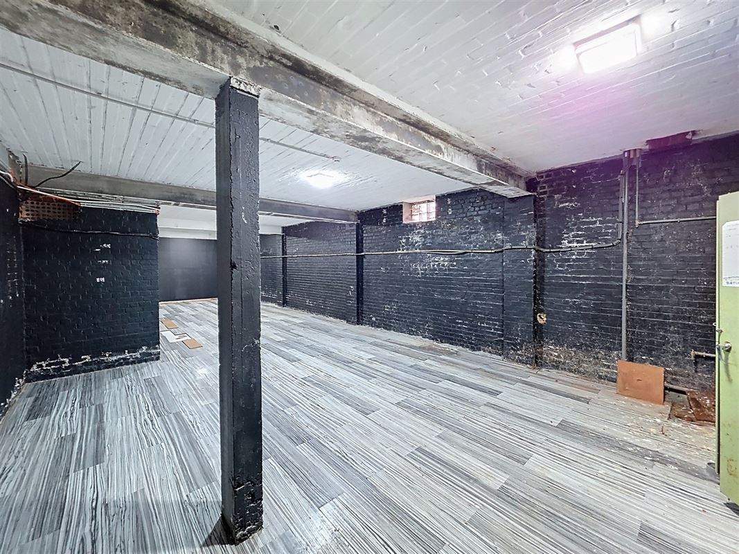 Ensemble immobilier polyvalent