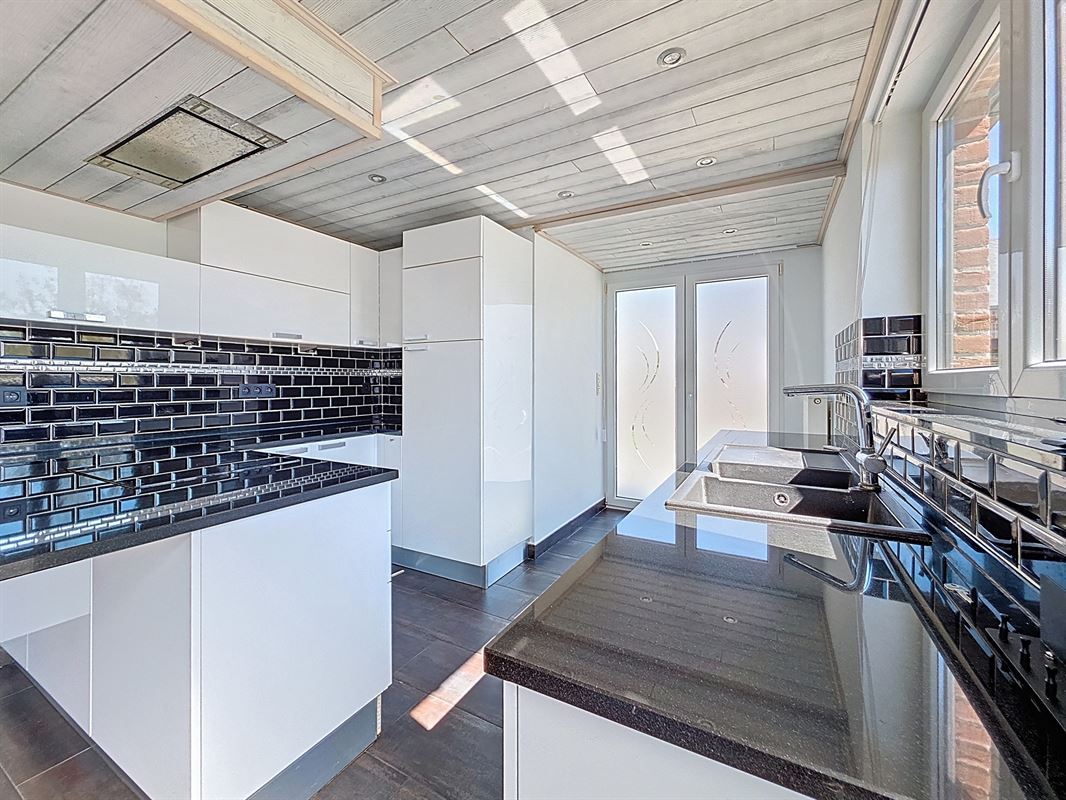 SOUS COMPROMIS - PLUS DE VISITES