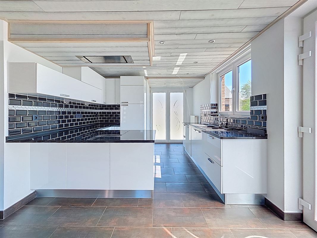 SOUS COMPROMIS - PLUS DE VISITES