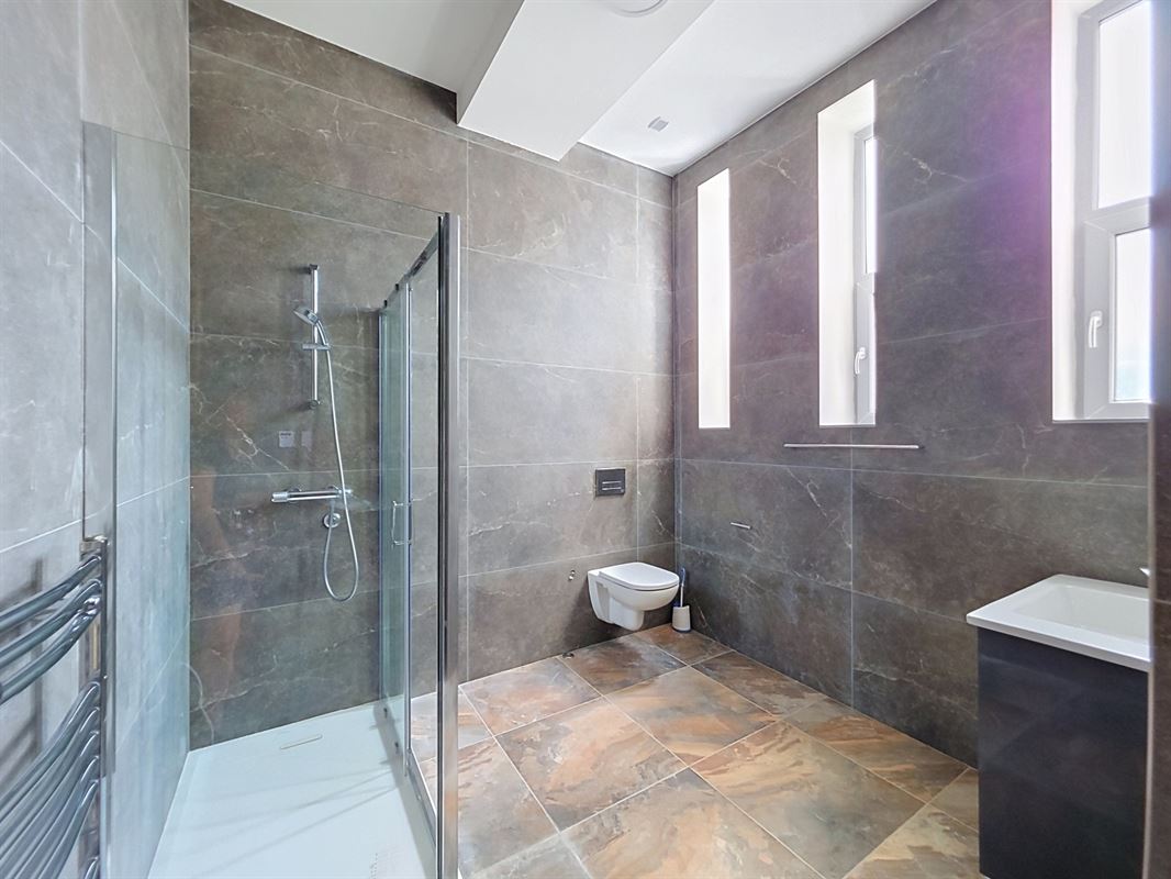 Appartement 3 chambres/ 2 salles de douche