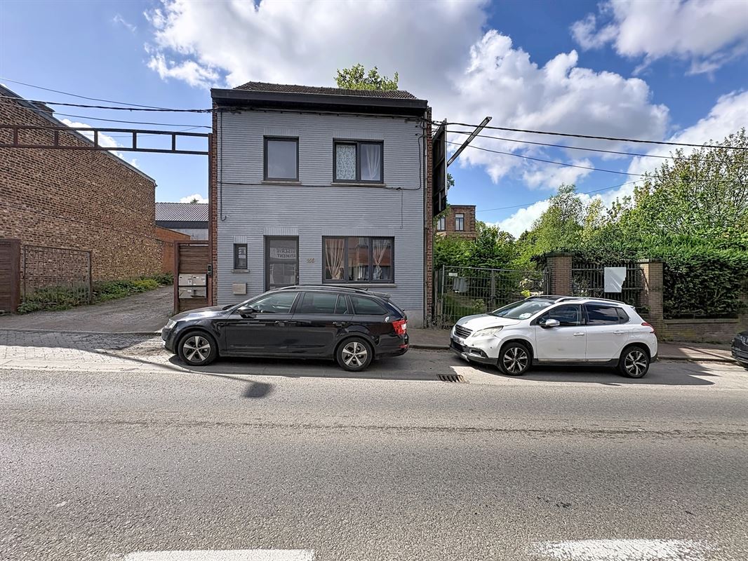 Maison 3 chambres à rafraichir.