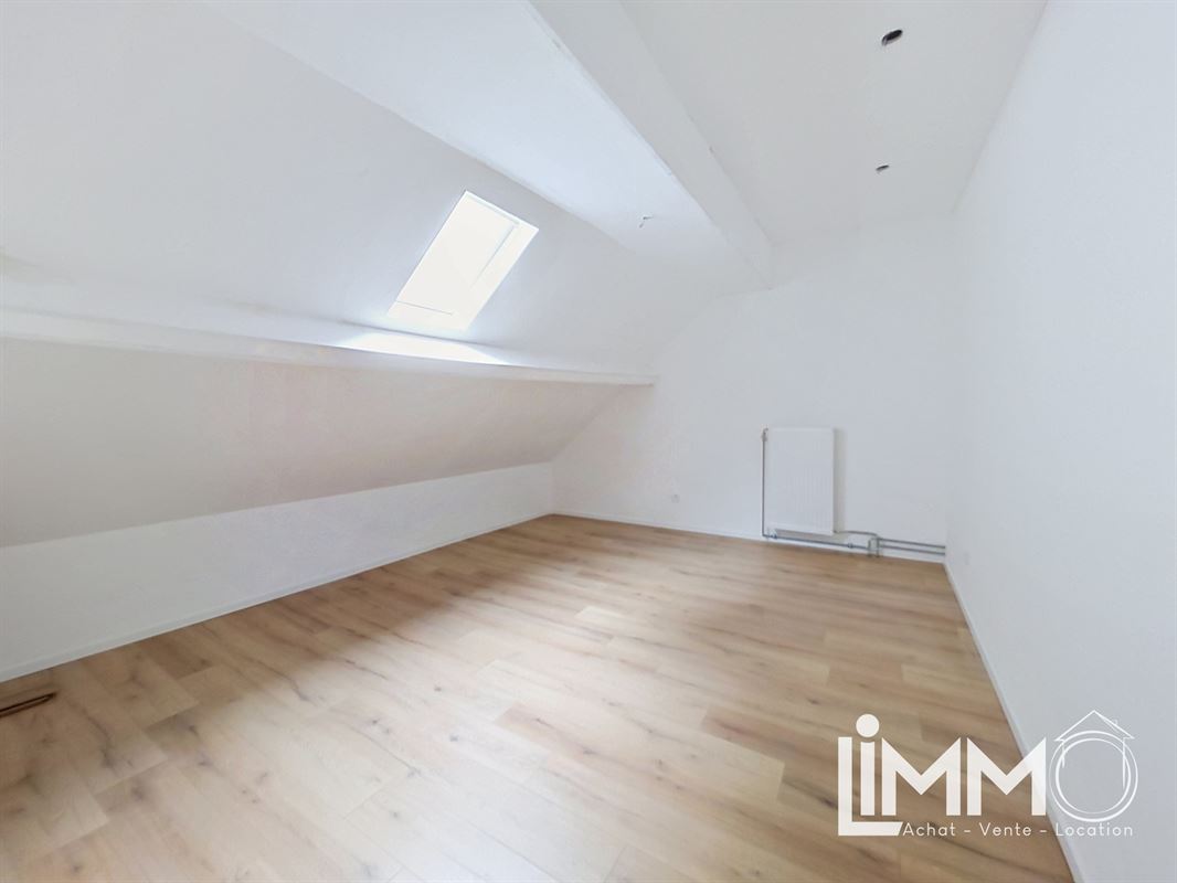 ***SOUS COMPROMIS - PLUS DE VISITES*** Maison 3 chambres complètement rénovée