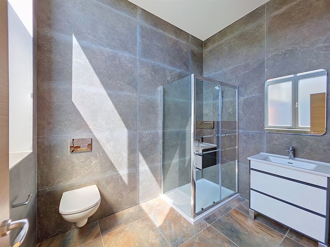 Appartement 3 chambres/ 2 salles de douche