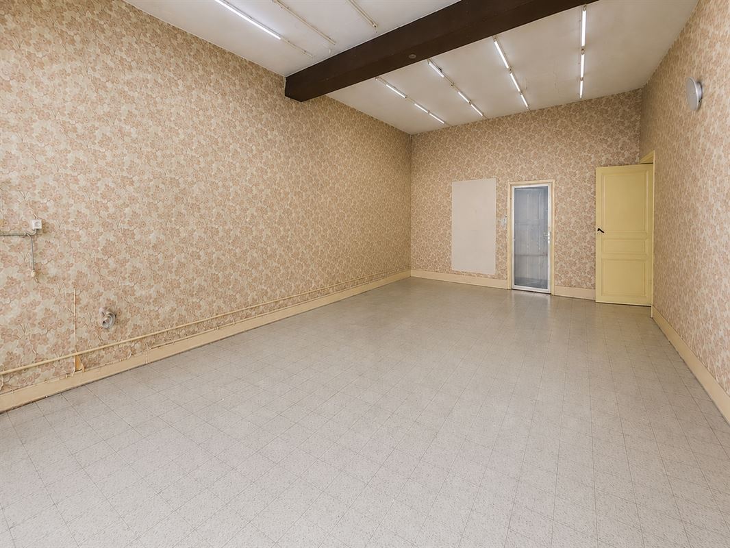 Spacieuse Maison de commerce à rénover
