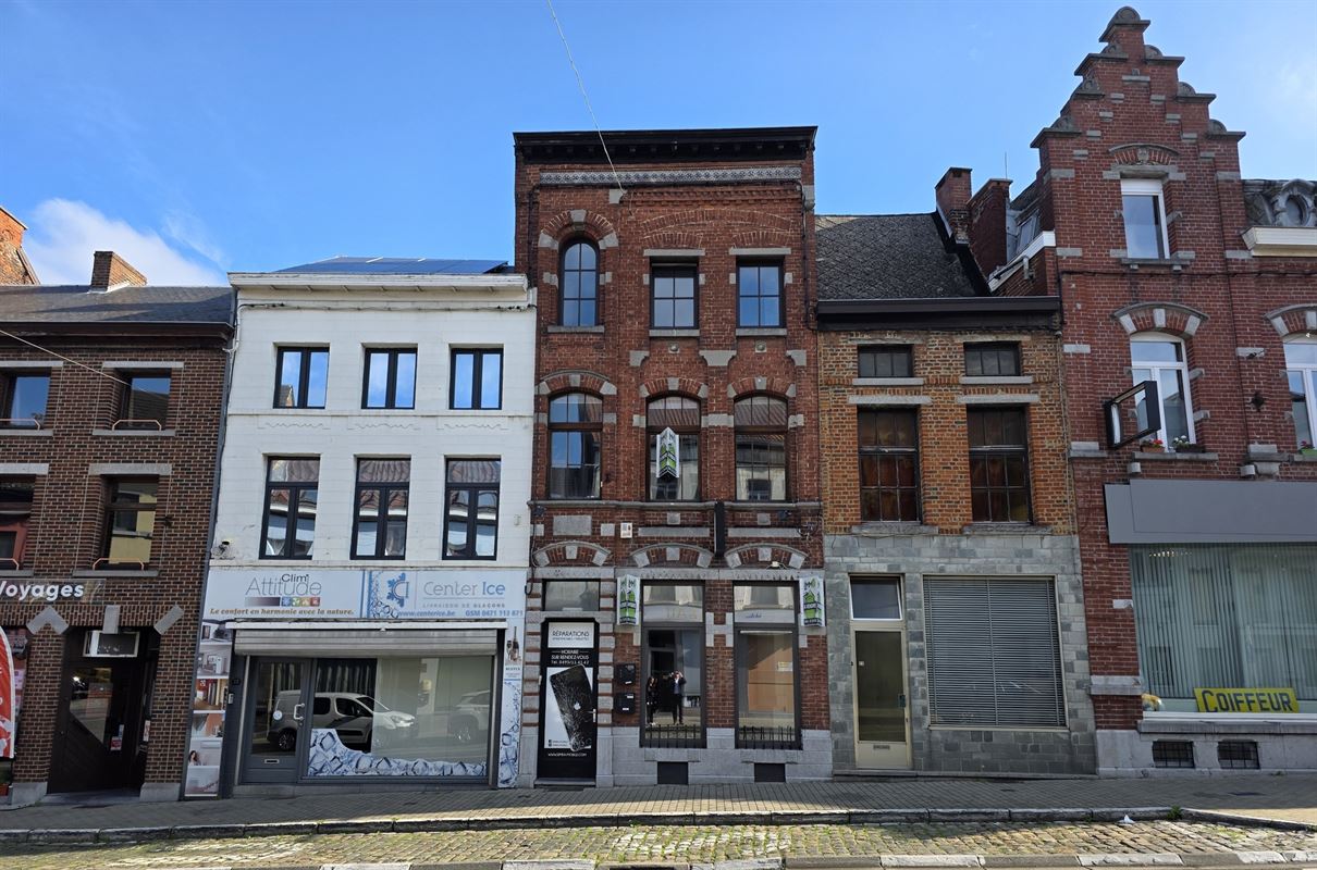 Immeuble de rapport de 2 unités proche du centre-ville