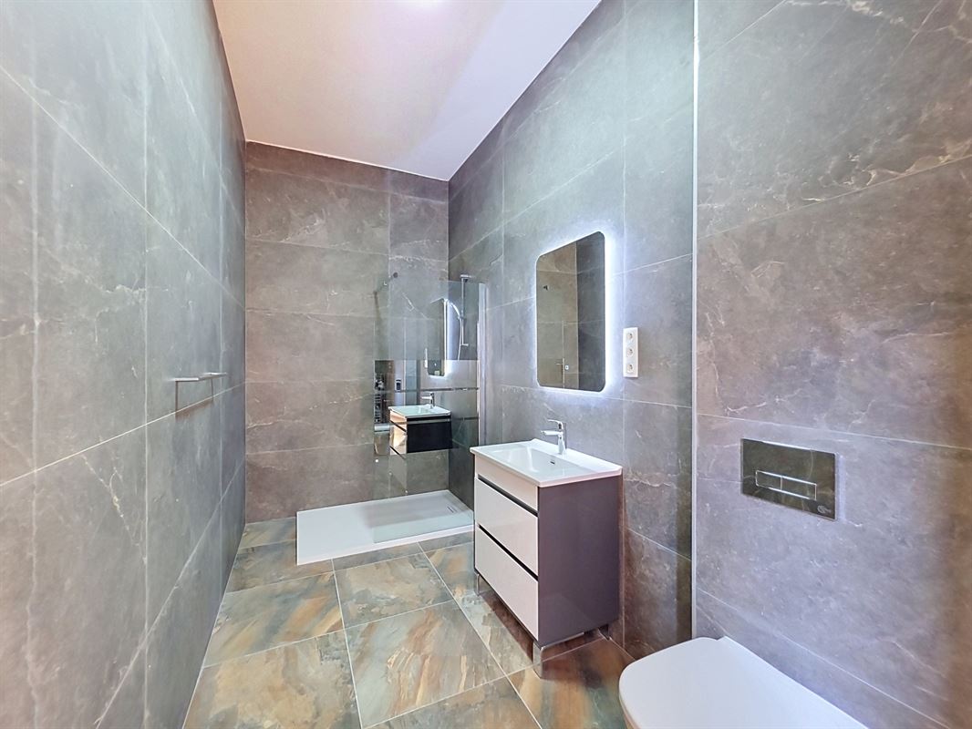 Appartement 3 chambres/ 2 salles de douche