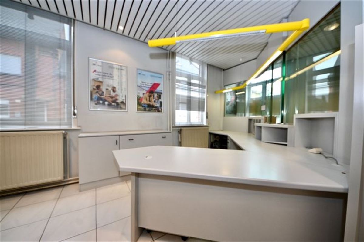 Te renoveren woning met 3 slaapkamers.