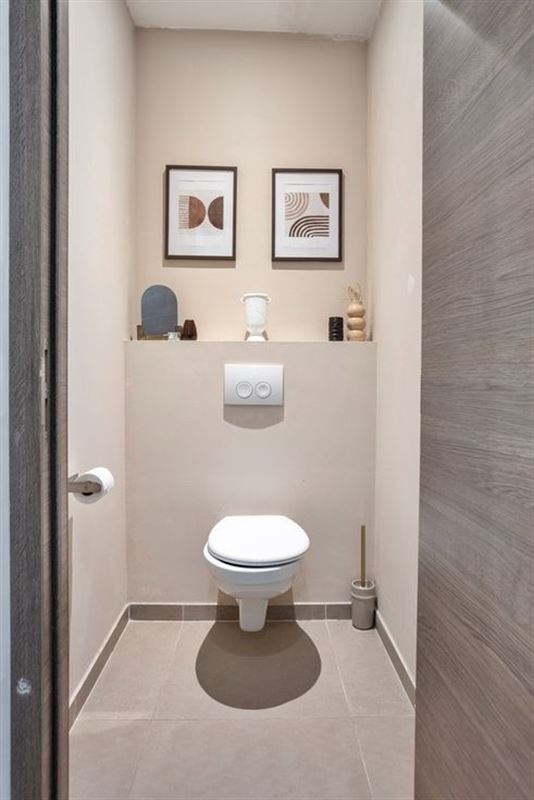 Instapklaar appartement met 2 slaapkamers en groot terras. 