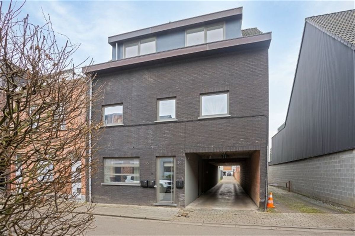Instapklaar appartement met 2 slaapkamers en groot terras. 