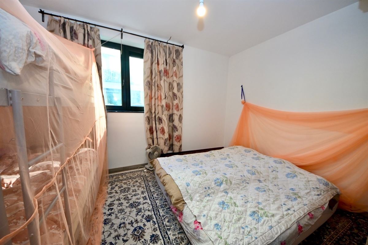 Gelijkvloers appartement met 2 slaapkamers en terras. 