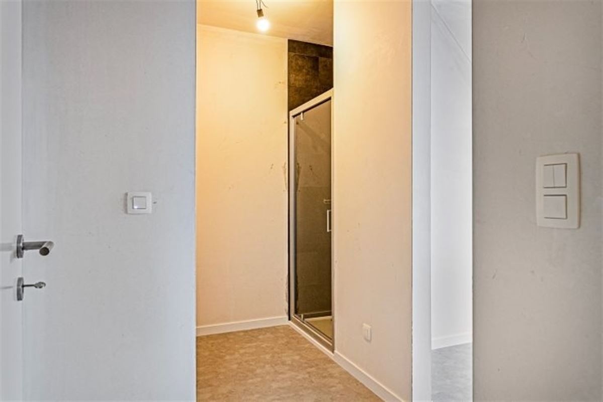 Nieuwbouwappartement met 2 slaapkamers en lift in centrum