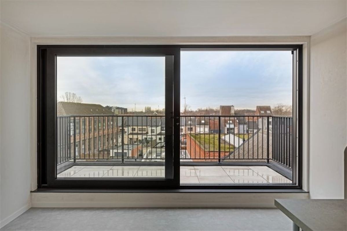 Nieuwbouwappartement met 2 slaapkamers en lift in centrum