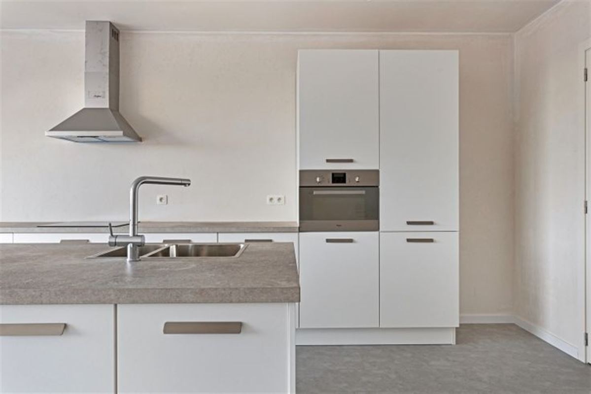 Nieuwbouwappartement met 2 slaapkamers en lift in centrum