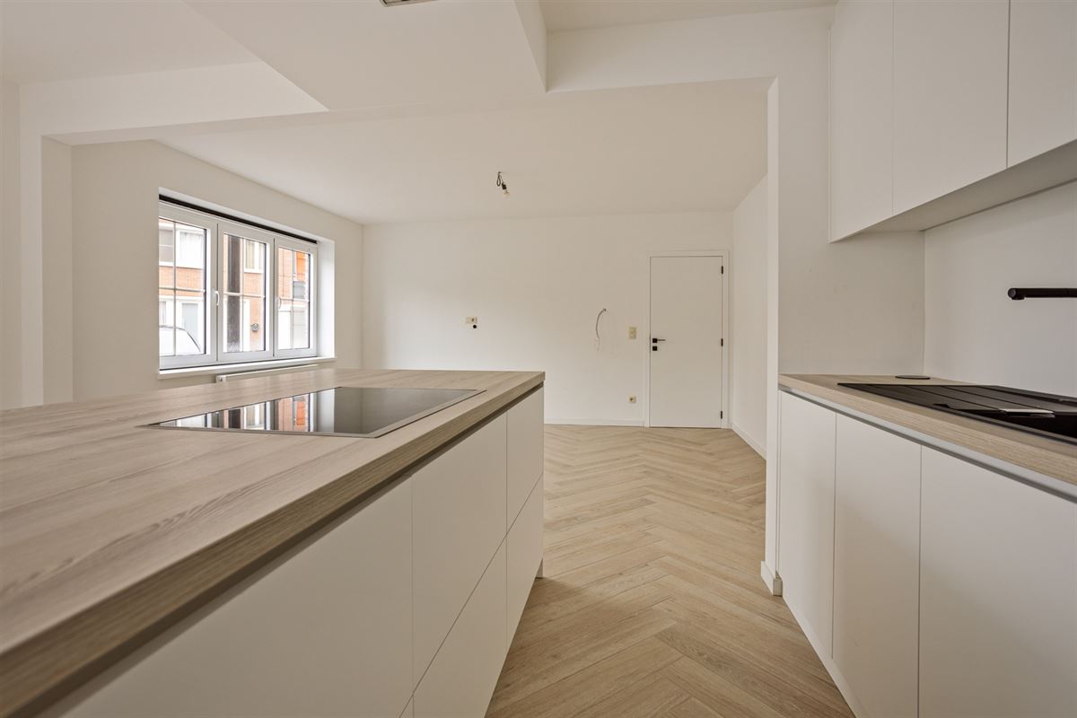 Instapklaar gelijkvloers appartement met 2 slaapkamers.