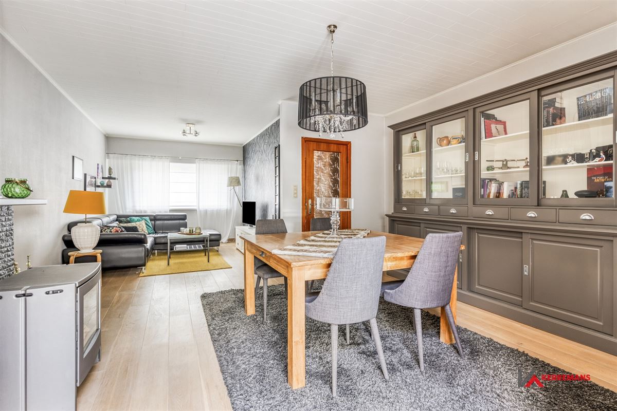 Instapklare woning met 2 slaapkamers en tuin.