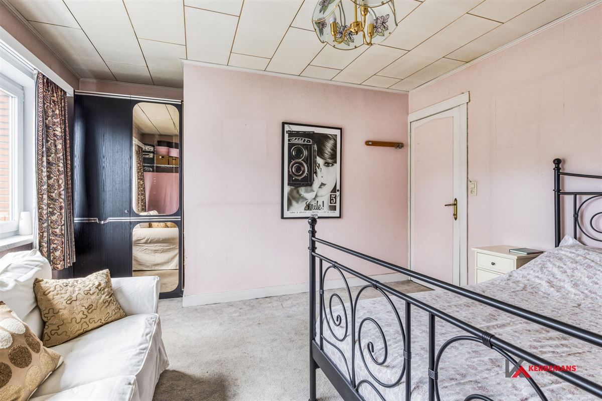 Instapklare woning met 2 slaapkamers en tuin.