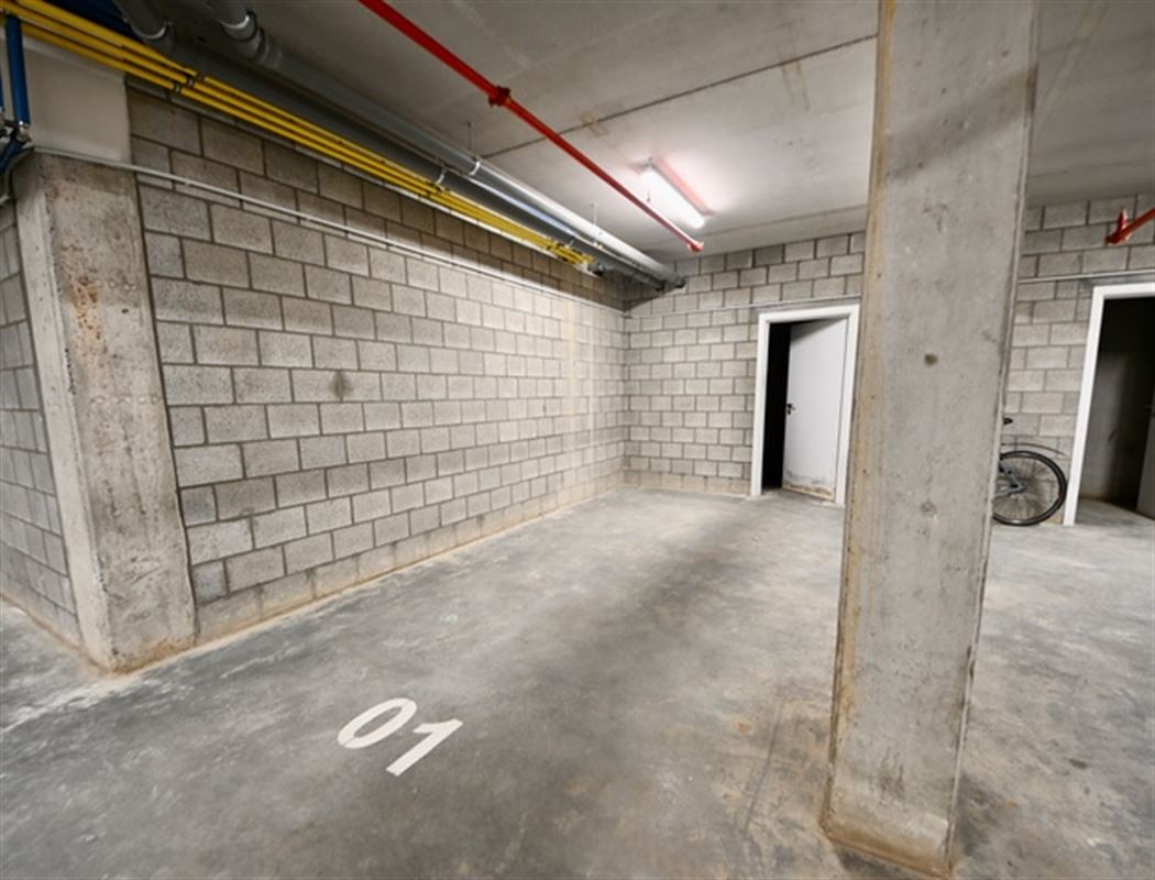 Appartement met 2 slaapkamers, tuin en staanplaats. 