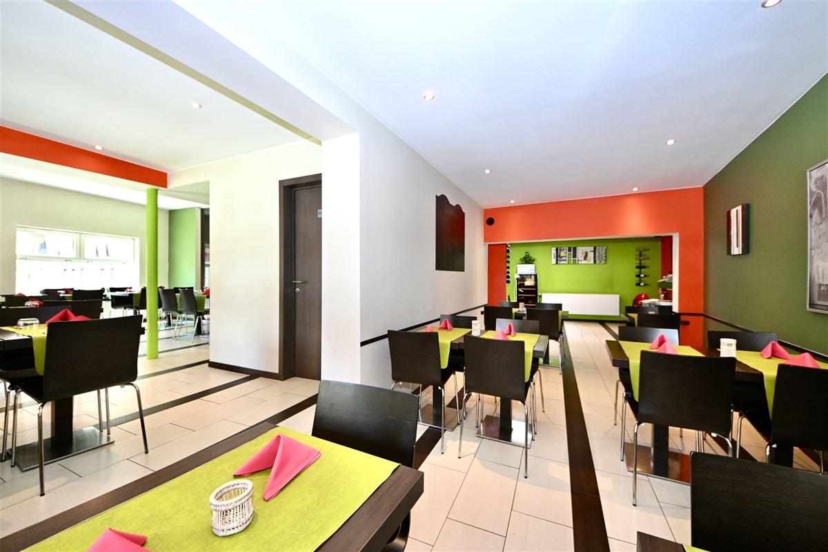 Handelspand met restaurant en appartement