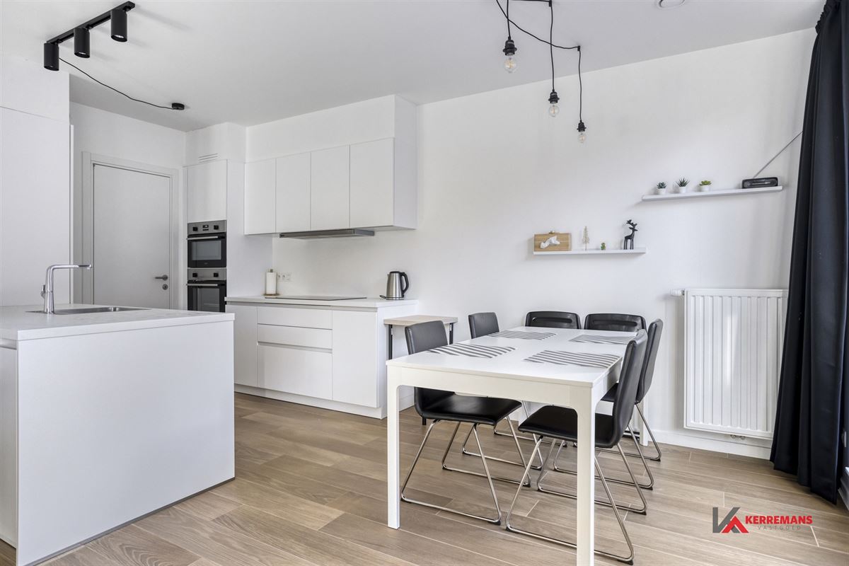 Energiezuinig appartement met 2 slaapkamers en terras.