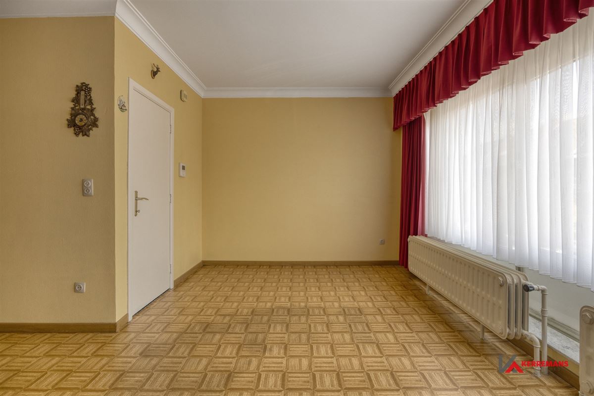 Ruime Woning met 3 slaapkamers, tuin en garage.