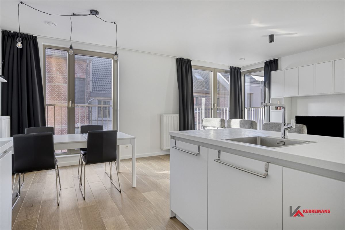 Energiezuinig appartement met 2 slaapkamers en terras.