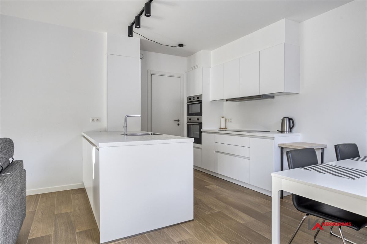 Energiezuinig appartement met 2 slaapkamers en terras.