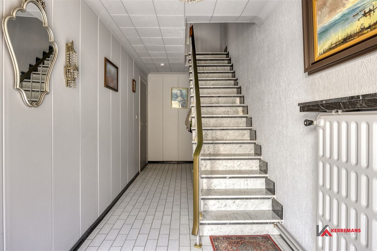 Ruime Woning met 3 slaapkamers, tuin en garage.