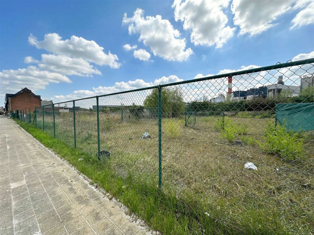 Projectgrond bestaande uit 9 percelen.