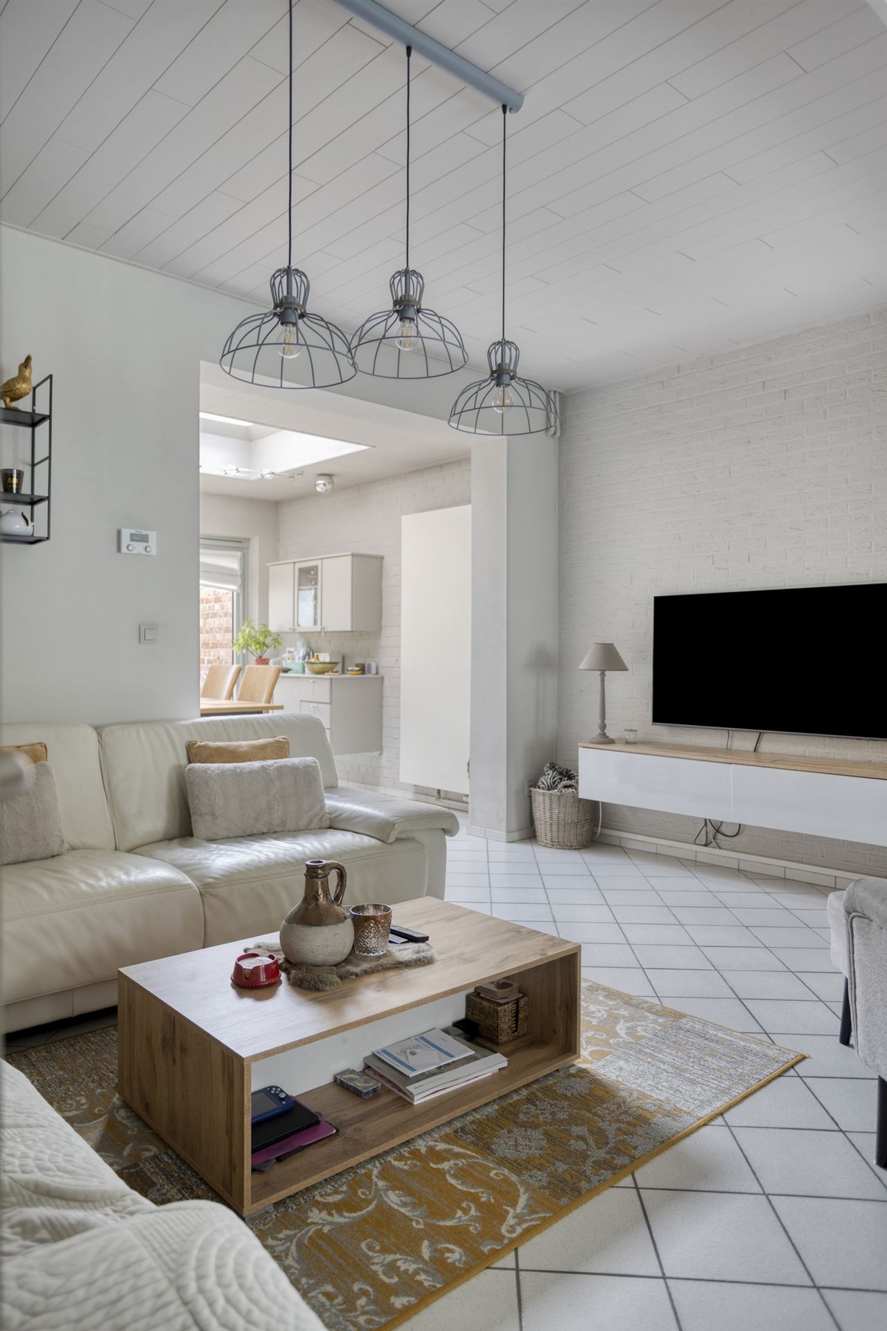 Instapklare woning met 3 slaapkamers, tuin en parkeerplaats