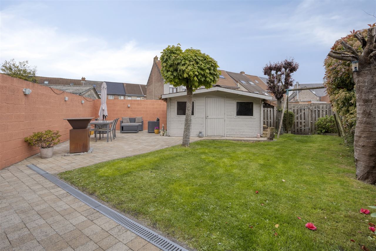Instapklare woning met 3 slaapkamers, tuin en parkeerplaats