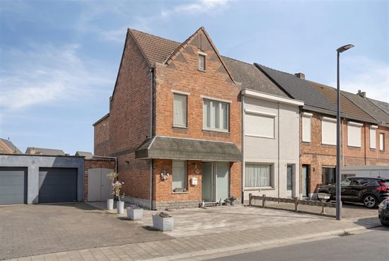 Instapklare woning met 3 slaapkamers, tuin en parkeerplaats