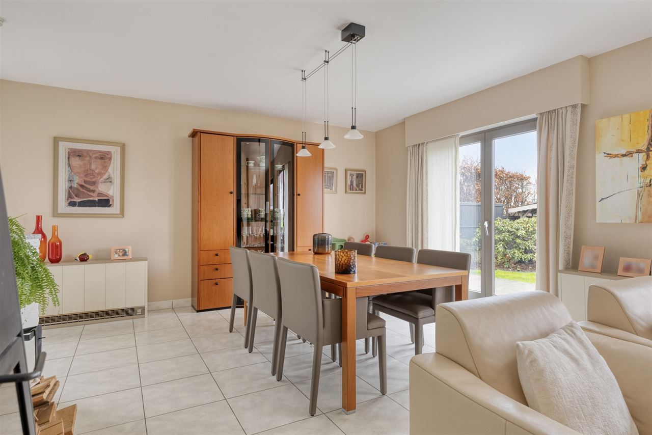 Instapklare woning met 3 slaapkamers en tuin.