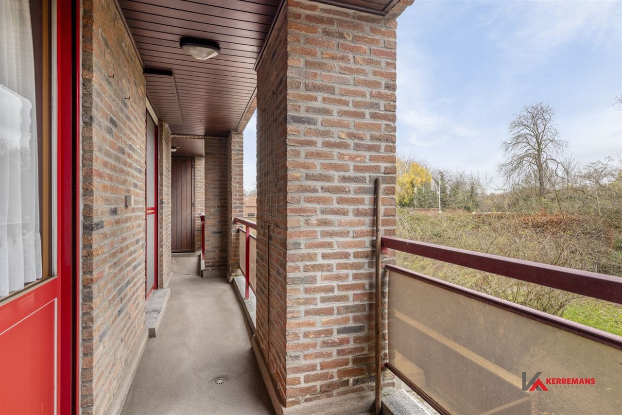 Instapklaar appartement met 3 slaapkamers en garage.