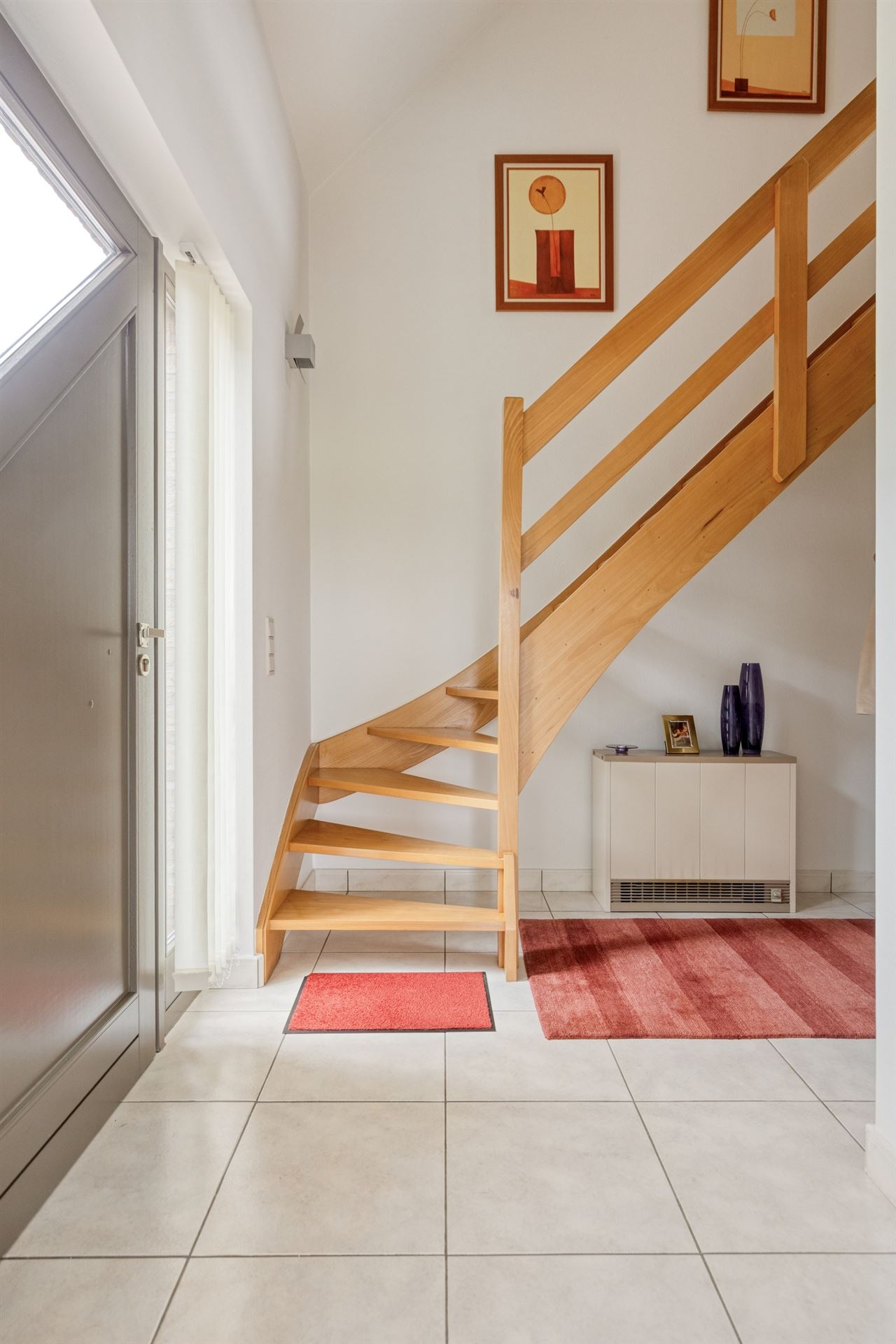 Instapklare woning met 3 slaapkamers en tuin.