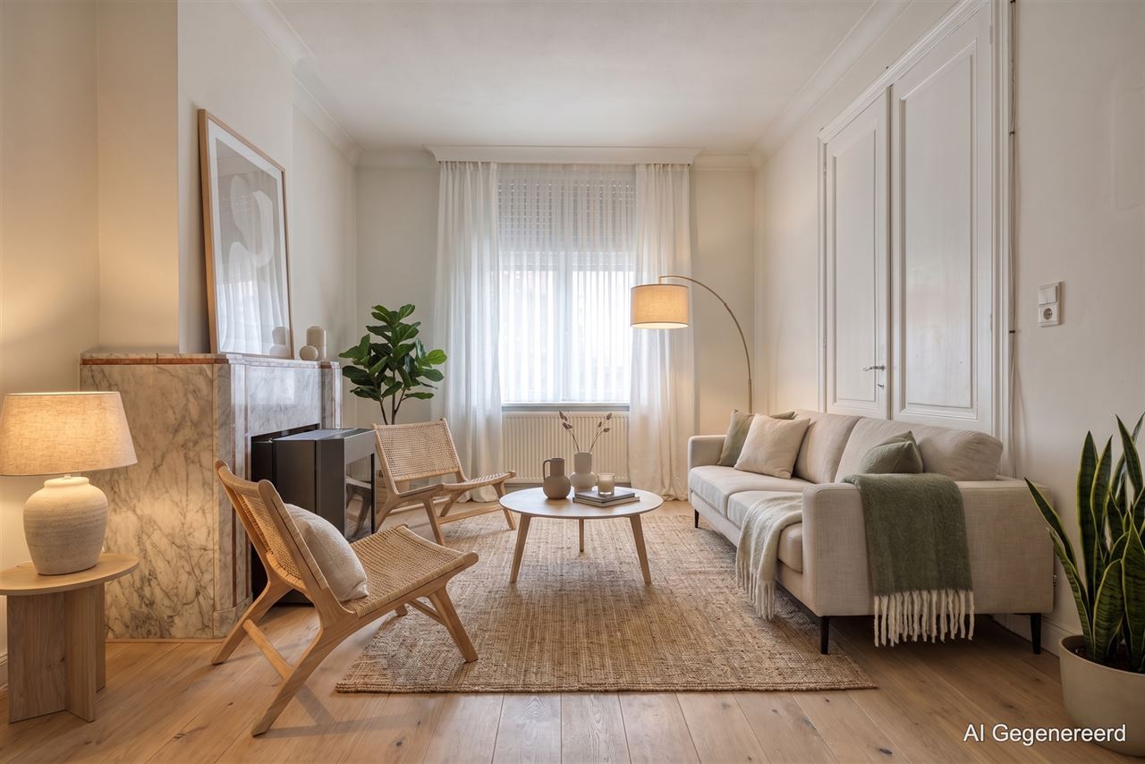 Te renoveren woning met 4 slaapkamers en tuin.