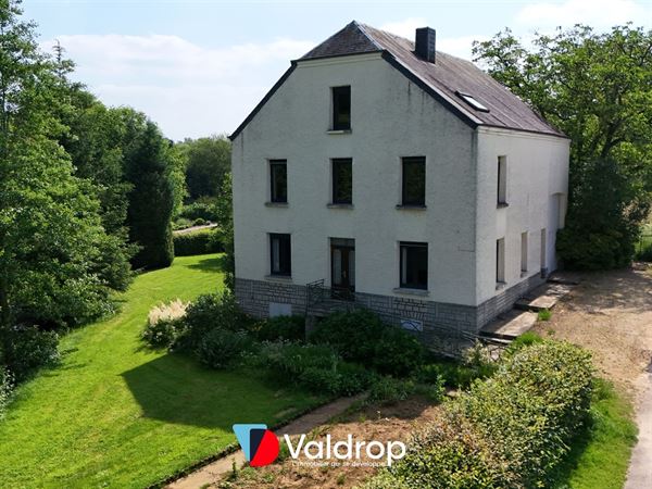 Maison 5 chambres à vendre + terrain à bâtir à Rachecourt