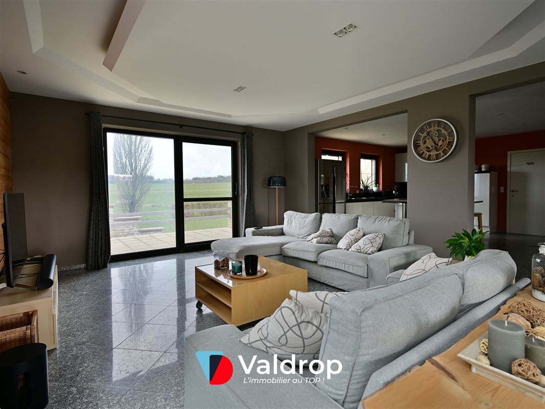VILLA D’EXCEPTION - 6CH / 63 ares -Sibret
