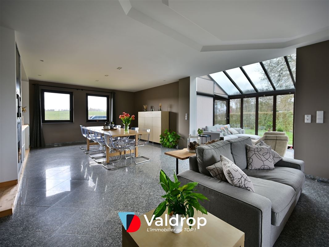 VILLA D’EXCEPTION - 6CH / 63 ares -Sibret